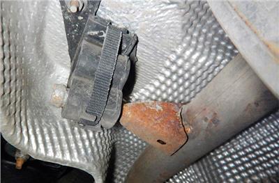 HJS 82 22 4344 EAN: 4012588408600.