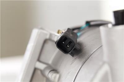 NISSENS 890215 Číslo výrobce: 351272381. EAN: 5707286403604.