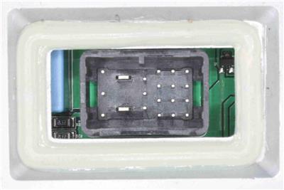 VEMO V30-73-0207 Číslo výrobce: 1008685. EAN: 4046001798979.