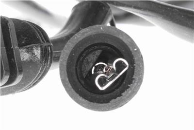 VEMO V95-76-0011 EAN: 4046001445583.