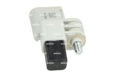 NRF 755153 EAN: 8718042442048.