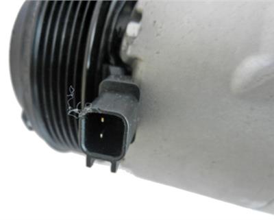 MAHLE ORIGINAL ACP 1185 000S Číslo výrobce: 8FK 351 272-681. EAN: 4057635037228.