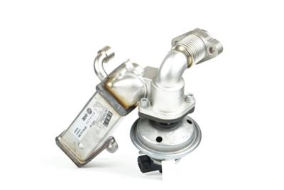 MAHLE ORIGINAL CE 8 000P Číslo výrobce: 376745351. EAN: 4057635052412.