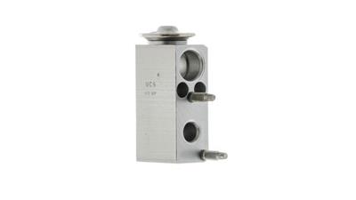 MAHLE ORIGINAL AVE 77 000P Číslo výrobce: 351234581. EAN: 4057635051057.