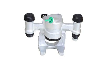 BOSCH 0 986 135 592 Číslo výrobce: CR2747. EAN: 4047026638134.