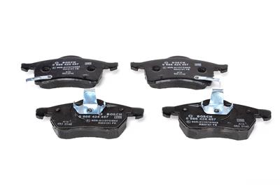 BOSCH 0 986 424 457 Číslo výrobce: BP226. EAN: 3165142829135.