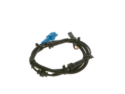 BOSCH 0 986 594 551 Číslo výrobce: ABS SENSOR. EAN: 4047025354615.
