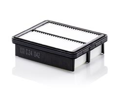 MANN-FILTER C 24 042