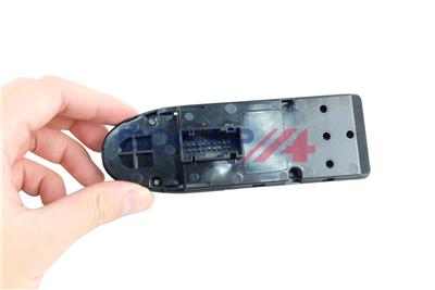 BOGAP B7358113 Číslo výrobce: 85365019900. EAN: 4251789154224.