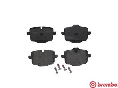 BREMBO P 06 061 Číslo výrobce: 24704. EAN: 8020584090251.