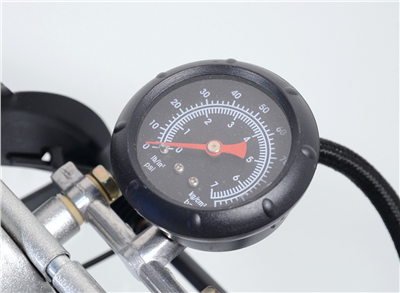 09154 Hustilka nožní s manometrem dvoupístová TÜV/GS 2x120mm