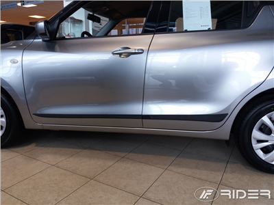 Boční ochranné lišty Suzuki Swift 2017-2023 (5 dveří)