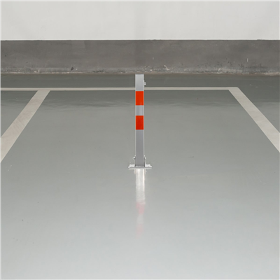 Parkovací zábrana typ I zamykací