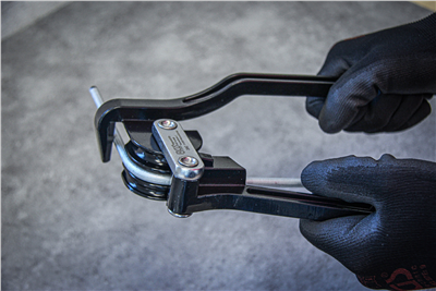 BGS 3062, Kleště pro ohýbání trubek na O trubky 6 - 8 - 10 mm