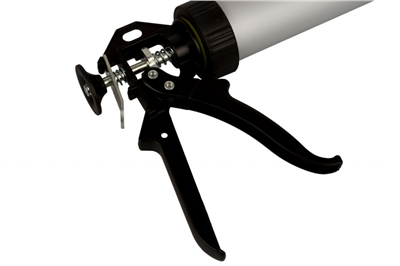 Pistole na kartuše 230 mm