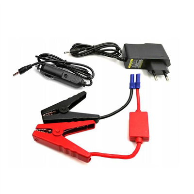 Powerbanka 15000mAh, 400-900A s funkcí startu a světlem BASS