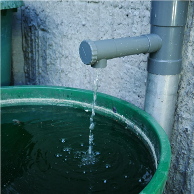 Okapový sběrač dešťové vody s ventilem 80mm IBCLZ1-080