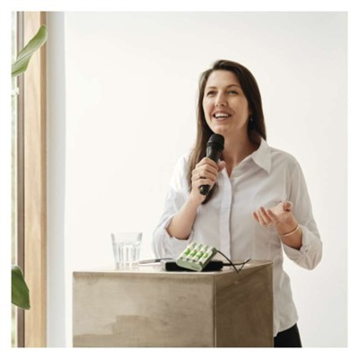 Nabíječka baterií GP Eco E441 + 4x AA ReCyko 2100