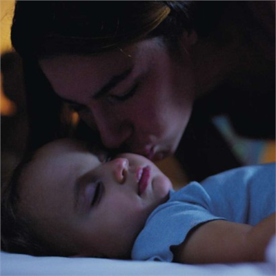 LED noční světlo P3318 s pohybovým čidlem do zásuvky