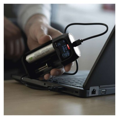 Univerzální nabíječka li-ion baterií EMOS BCL-20D