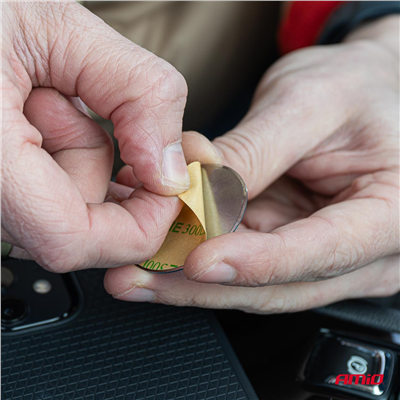 Magnetický držák na telefon AMIO-03786