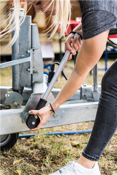 Vigor V2318N, Sada nástrčných klíčů 3/4