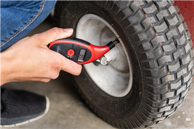 VIGOR V1423, Měřič tlaku v pneumatikách | Digitální, 128 mm, 0,15–7 bar