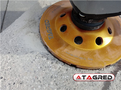 Diamantový brusný kotouč Turbo na beton či kámen, 125 x 22,2 mm